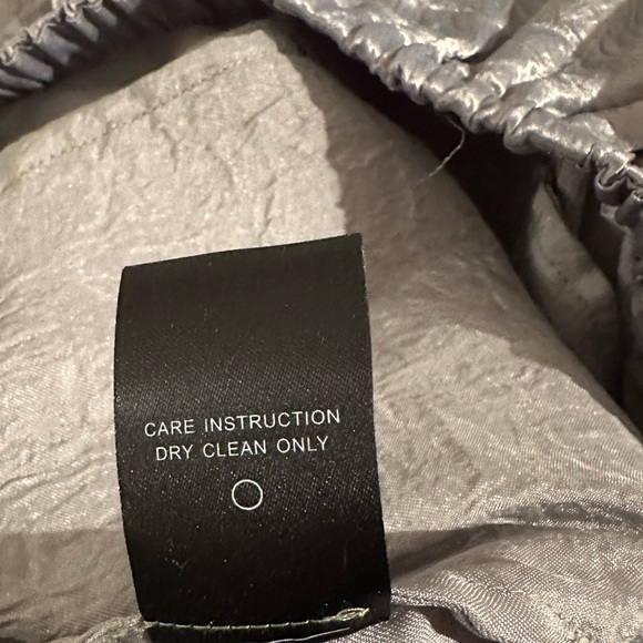 NWT Lovers + FRIENDS Silky Crinkle Shorts - Picture 5 of 7